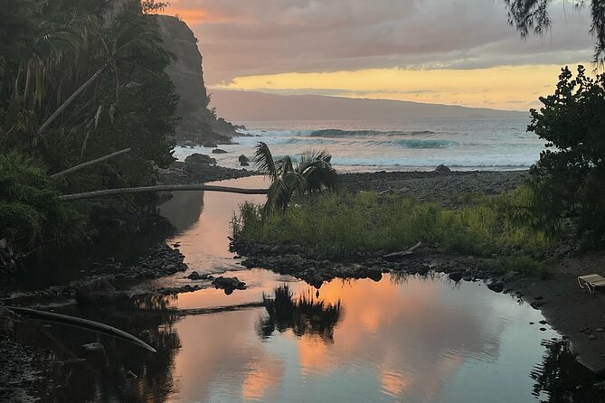 Banyan Tree & Blowhole Private Jeep Sunset Tour
