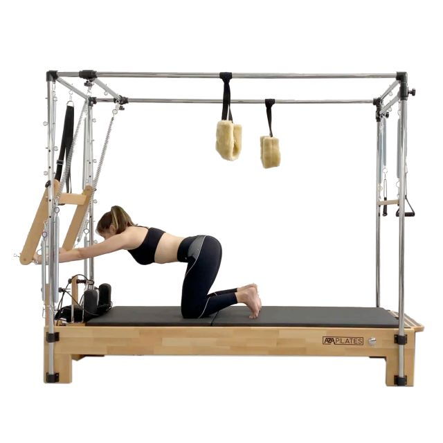 Barcelona 1-1 Pilates Class on Reformer W/ Cert. Instructor
