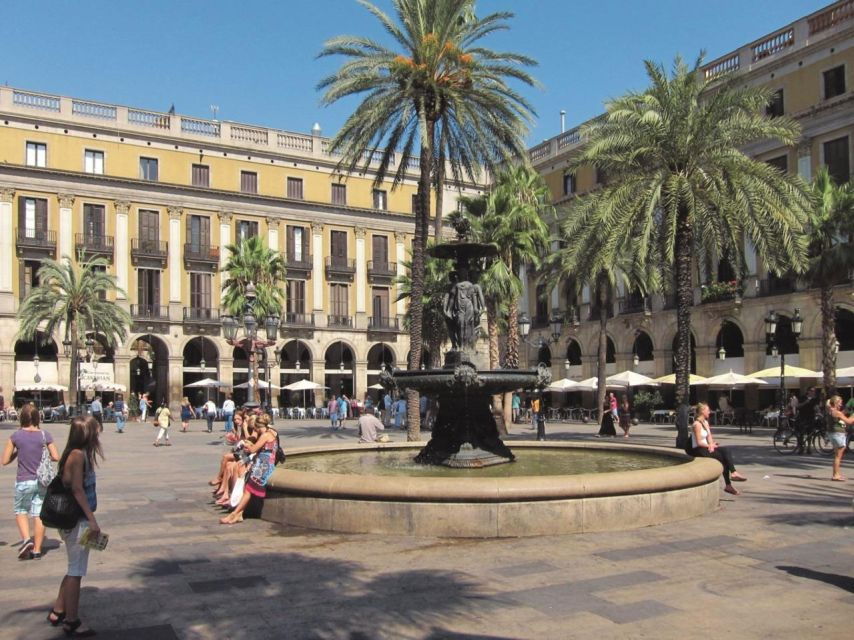 Barcelona Las Ramblas: Walking Tour With Audio Guide on App - Good To Know