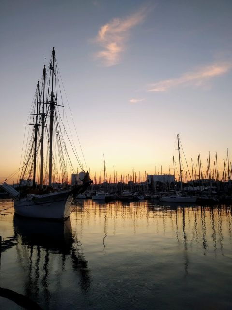 Barcelona: Private Guided 10k City Run at Sunrise - Good To Know