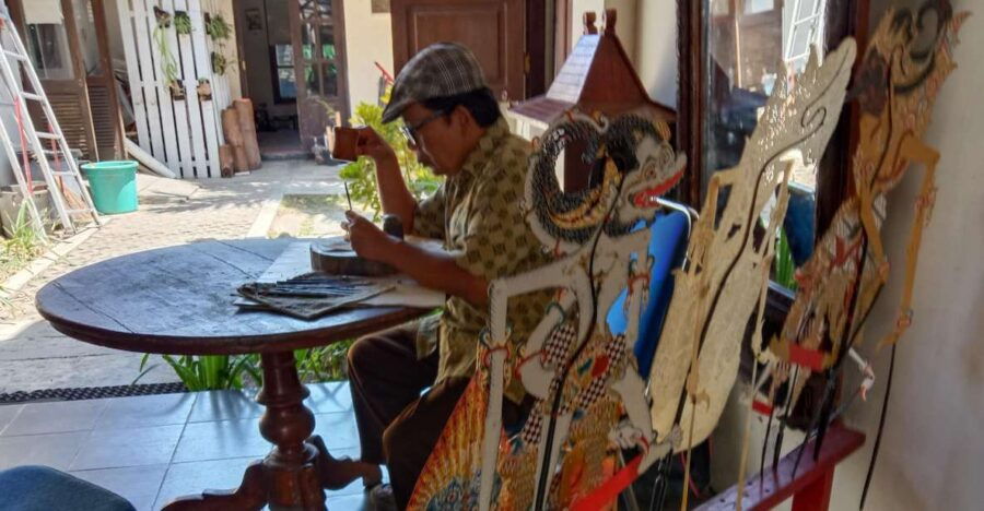 Batik & Art Mask Painting