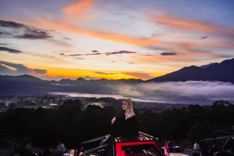 Batur : Sunrise Trekking, Jeep Trekking & Natural Hot Spring