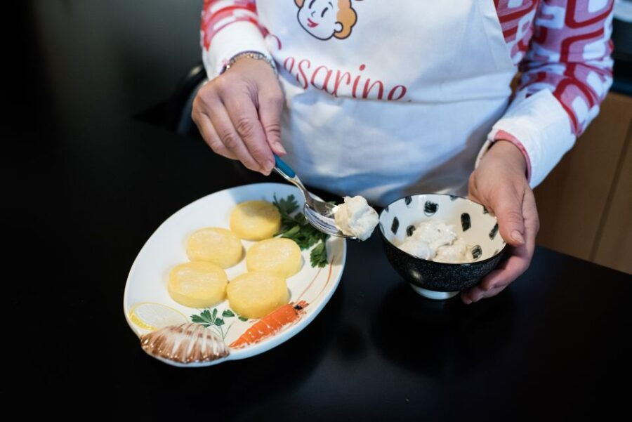 Bergamo: Cooking Class at a Local's Home With Wine