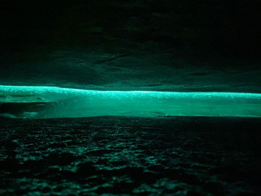Boat Trip in the Northern Part of Ilha Grande Acaiá Cave