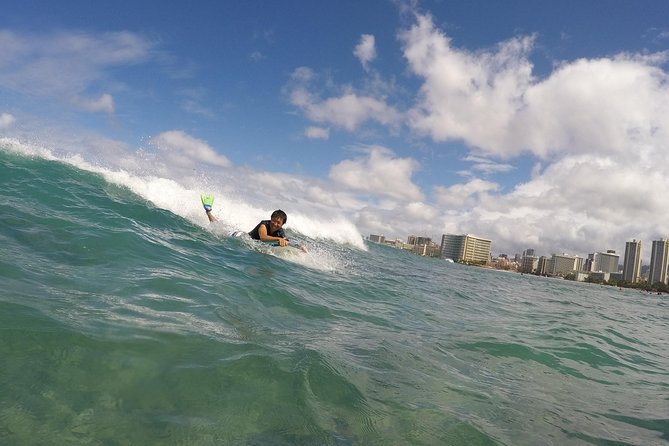 Bodyboarding – One to One “Private” Lesson With a Pro Coach – Waikiki, Oahu