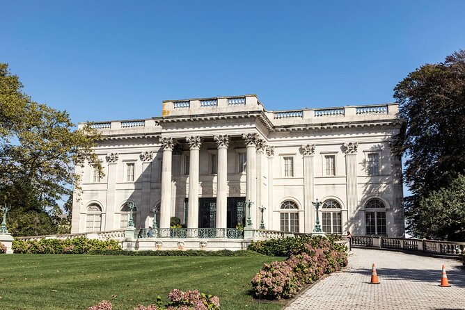 Boston to Newport Mansions Private Day Trip