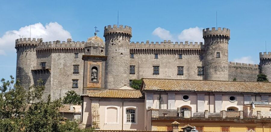 Bracciano: Odescalchi-Orsini Ancient Castle Tour With Lunch