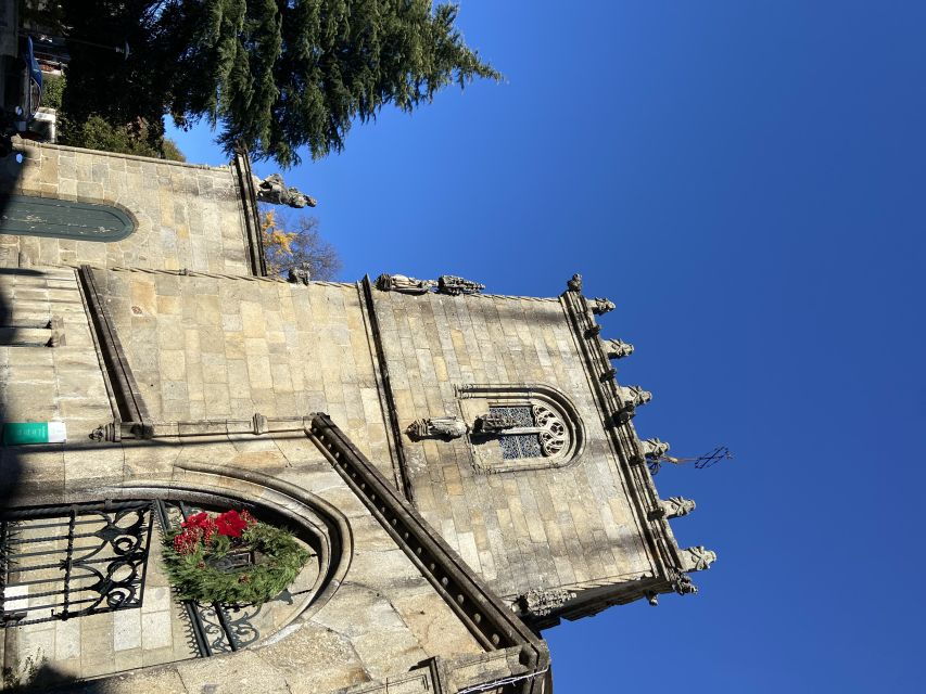 Braga: Casa Dos Coimbras ( Chapel and Tower ) Ticket & Drink