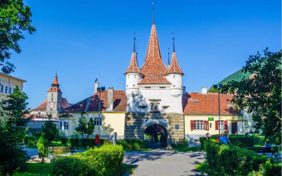 Brasov: Medieval City Exploration Game