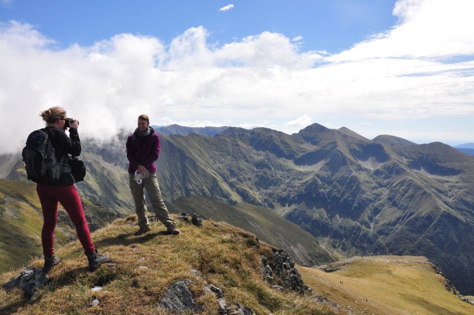 Brasov: Private Fagaras Mountains Trekking Tour