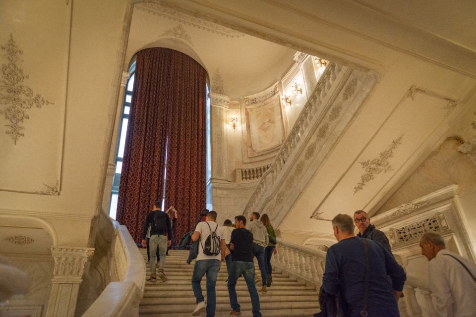 Bucharest: Top City Attractions Private Guided Tour - Booking Details