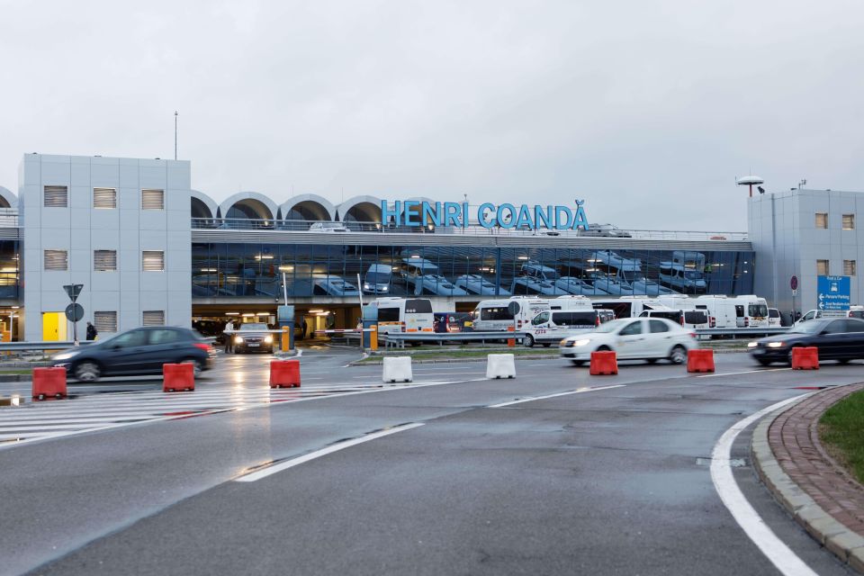 Bucharest: Transfer From Otopeni and Baneasa Airport - Service Inclusions