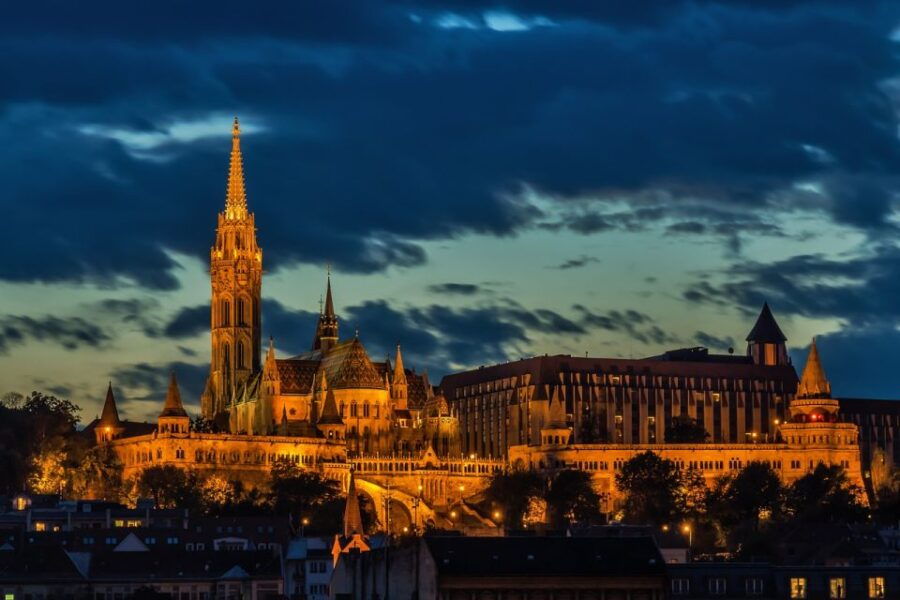 Buda Castle: Private Walking Tour