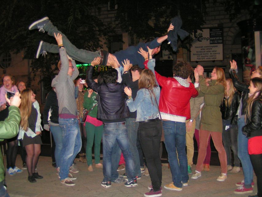 Budapest: 5-Hour Pub Crawl Through Ruin Bars - Good To Know