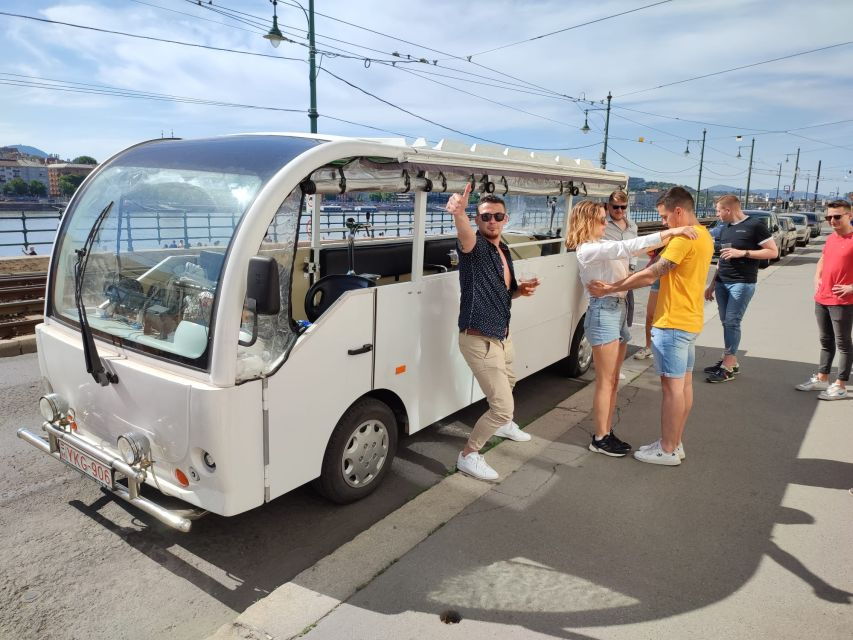 Budapest: BeerBus Sightseeing Party Tour