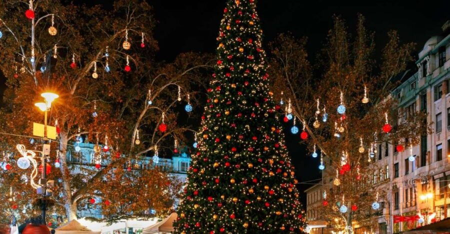 Budapest : Christmas Markets Festive Digital Game - Good To Know