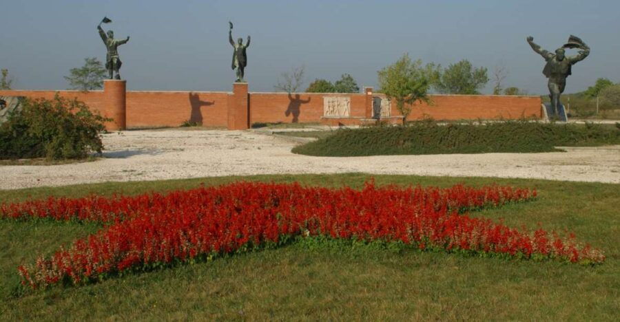 Budapest: Memento Park Ticket