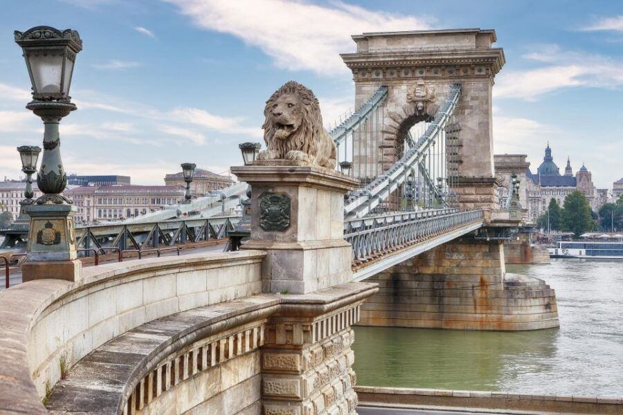 Budapest: Private Architecture Tour With a Local Expert - Good To Know