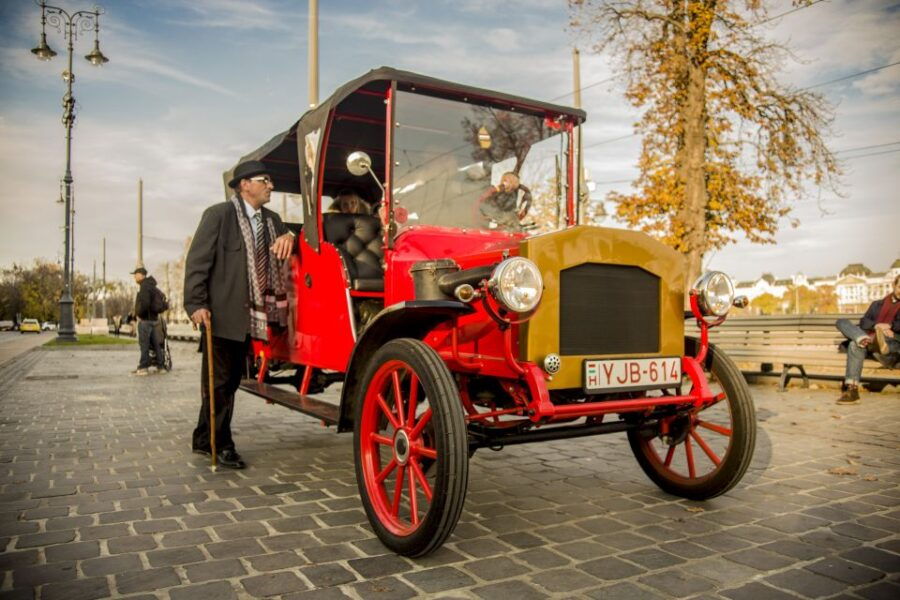 Budapest: Private City Tour by Vintage Royal Car - Good To Know