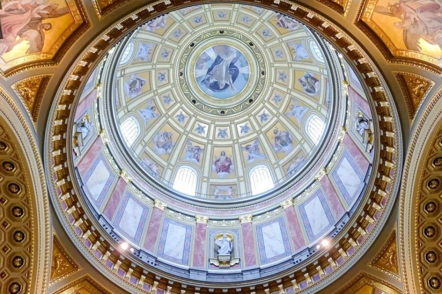 Budapest: St Stephen’s Basilica Tour