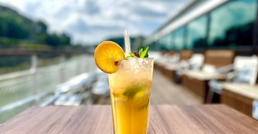 Budapest: Summer Brunch & Cruise With Prosecco - Good To Know