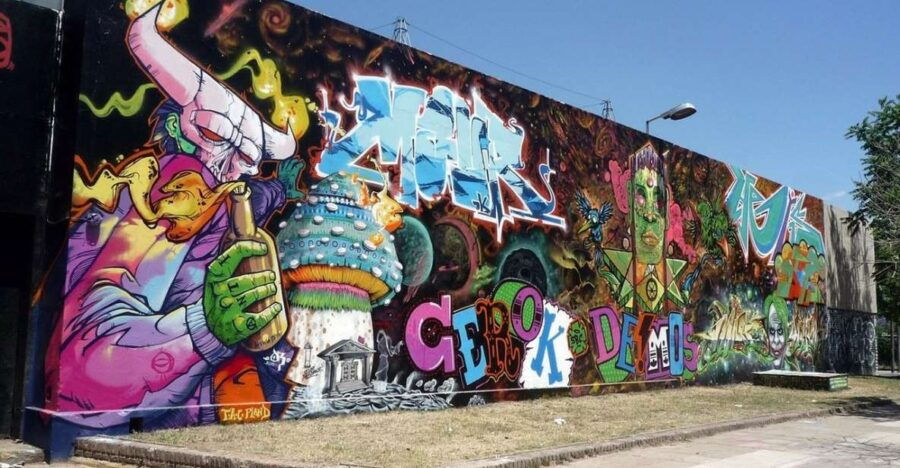 Buenos Aires Urban Art and Wine Tour - Tour Overview