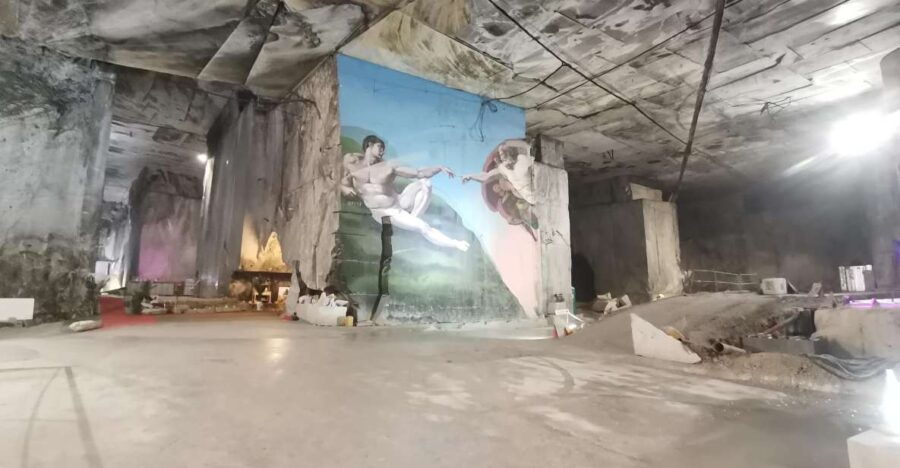 Carrara Marble – the White Gold of the Apuans
