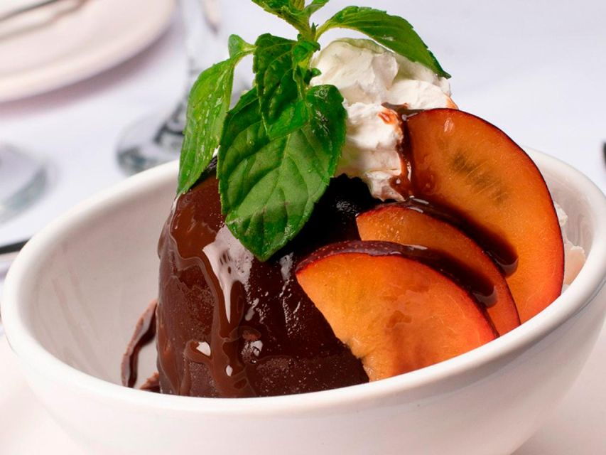 Casablanca Tango: Gourmet Dinner Tango Show Transfer Gold - Inclusions