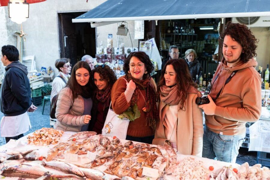 Catania Market Tour and Home Cooking Class - Good To Know