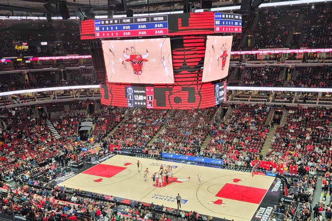Chicago Bulls Basketball Game Ticket at United Center - Selecting Date and Travelers