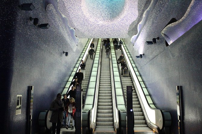 Contemporary Art in Naples. Shared Semi-Private Max 8 Pax - Group Size Limit