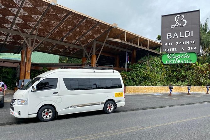 Convenient & Exclusive Transport: La Fortuna to Airport