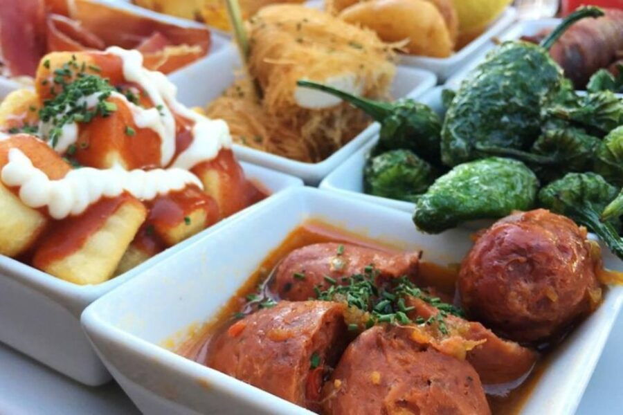 Culinary Tour of El Born: A Self-Guided Audio Tour - Good To Know