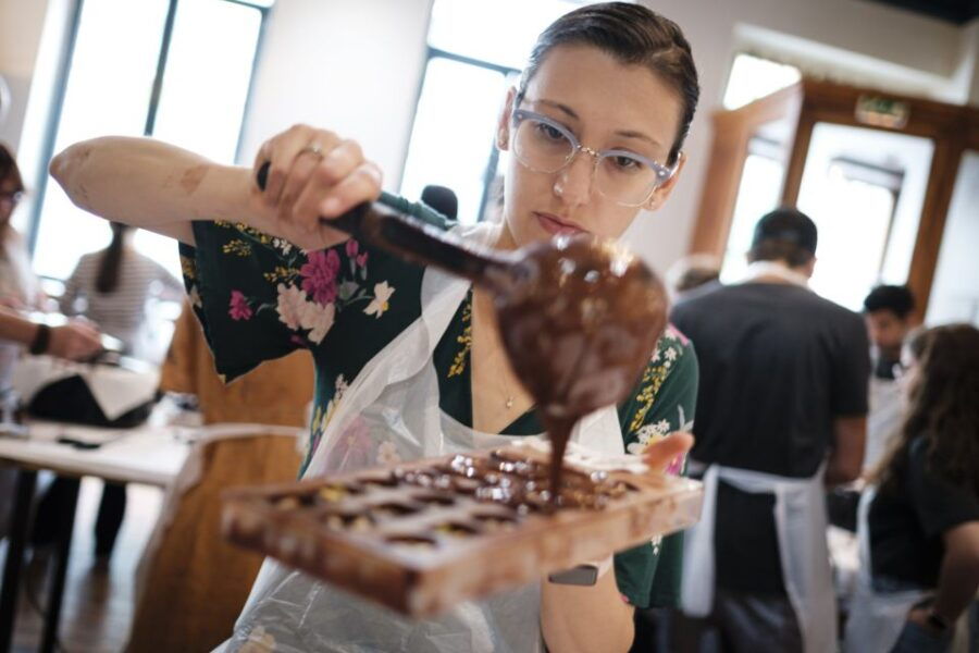 Cusco: Chocolate Workshop With Organic Cacao From Chunchos - Crafting Belgian Pralines