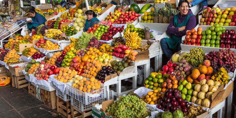 Cusco: Cooking Class and Tour of the San Pedro Market