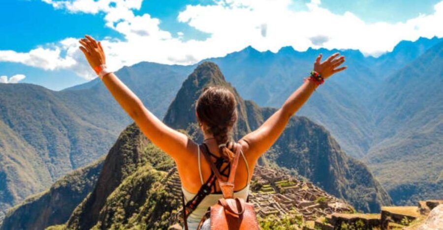 Cusco: Excursion to Machu Picchu With Ticket & Train