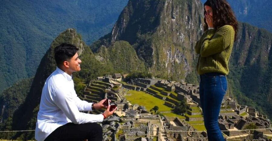Cusco: Sacred Valley, Machu Picchu, and Rainbow Mountain 5 Days