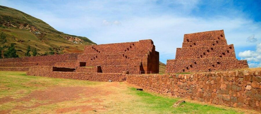 Cusco: South Valley - Tipon Archaeological Center Exploration