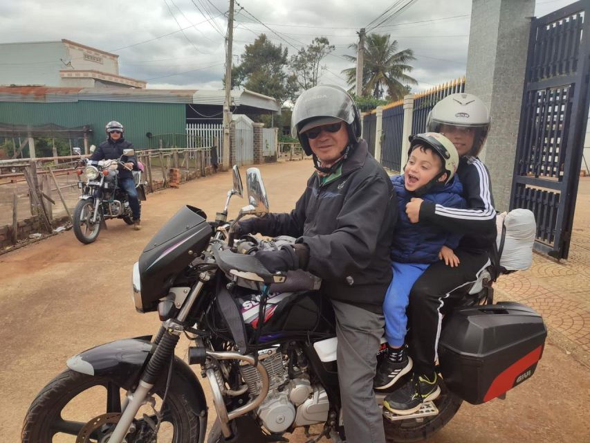 Da Lat: Explore Countryside Half Day Tour by Motorbike Ride