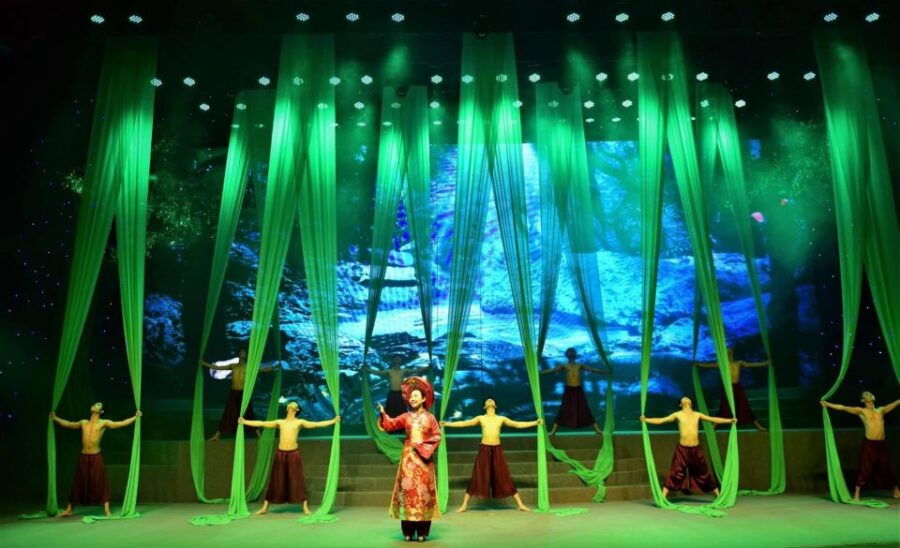 Da Nang Charming Show With Hotel Pickup - Good To Know