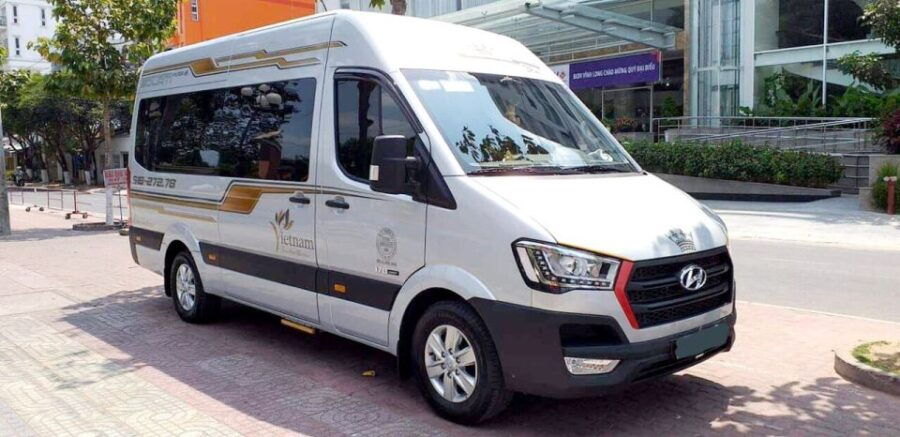 Da Nang/Danang International Airport to Hoi an - Private Car
