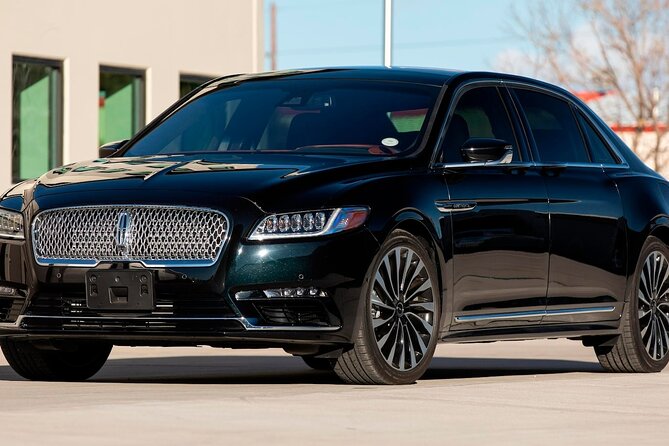 Departure Private Transfer: SEAttle Center or Port to SEAttle Airport SEA by Car