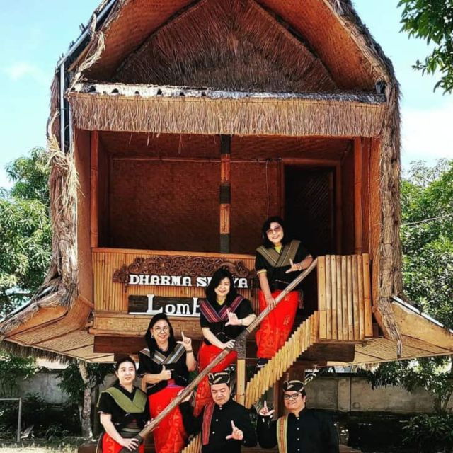 Desa Adat Lombok (Sade Dan Sukarare) - Rich Cultural Heritage
