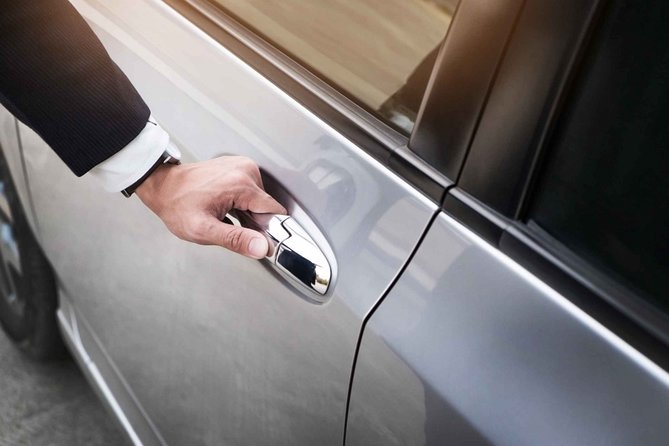 Door-To-Door Private Transfer Fiumicino FCO Airport to Salerno or Viceversa