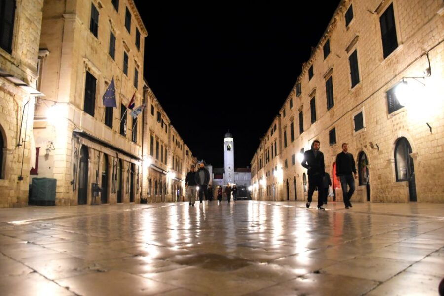 Dubrovnik By Night Walking Tour - Experience Highlights