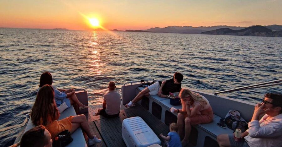 Dubrovnik: Golden Hour Sunset Cruise - Good To Know