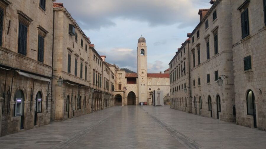Dubrovnik: Old Town Sights & History Small-Group Tour - Small-Group Limit and Meeting Point