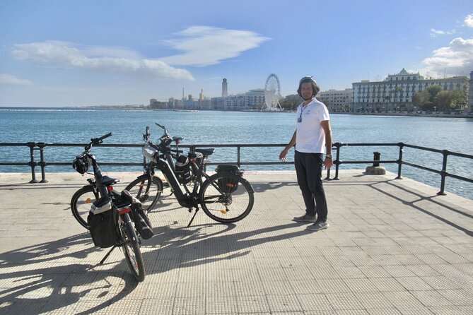 E-Bike Tour to Discover Bari - Explore the Old City