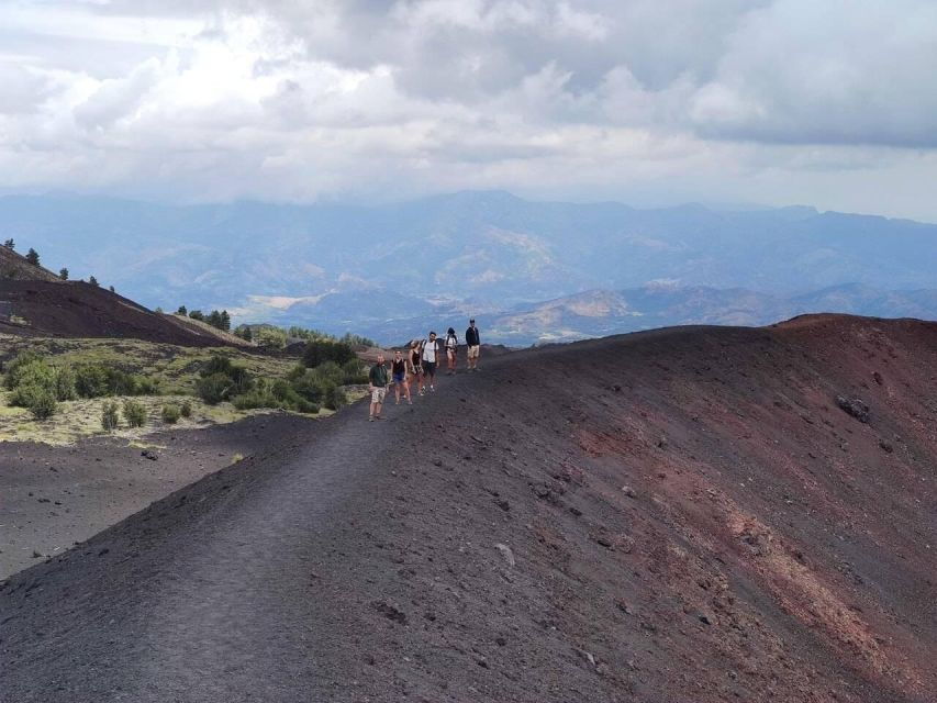 Etna Sud: Trekking to the Summit Craters