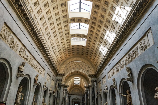 Exclusive Breakfast at the Vatican With Early Access to the Sistine Chapel - Inclusions and Services Provided